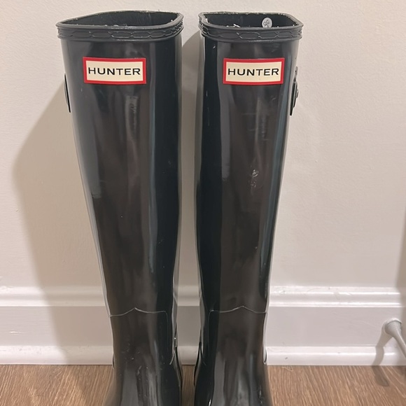 HUNTER Tall Original Refined Glossy Rain Boot - Picture 3 of 9